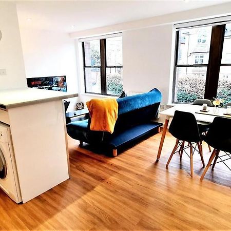 Cliftonville Heights - 2 Bed Home Away From Home Нортхамптън Екстериор снимка