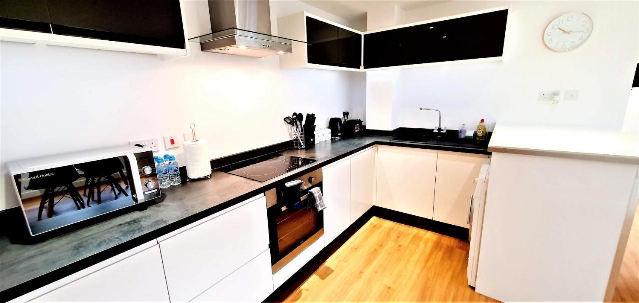 Cliftonville Heights - 2 Bed Home Away From Home Нортхамптън Екстериор снимка