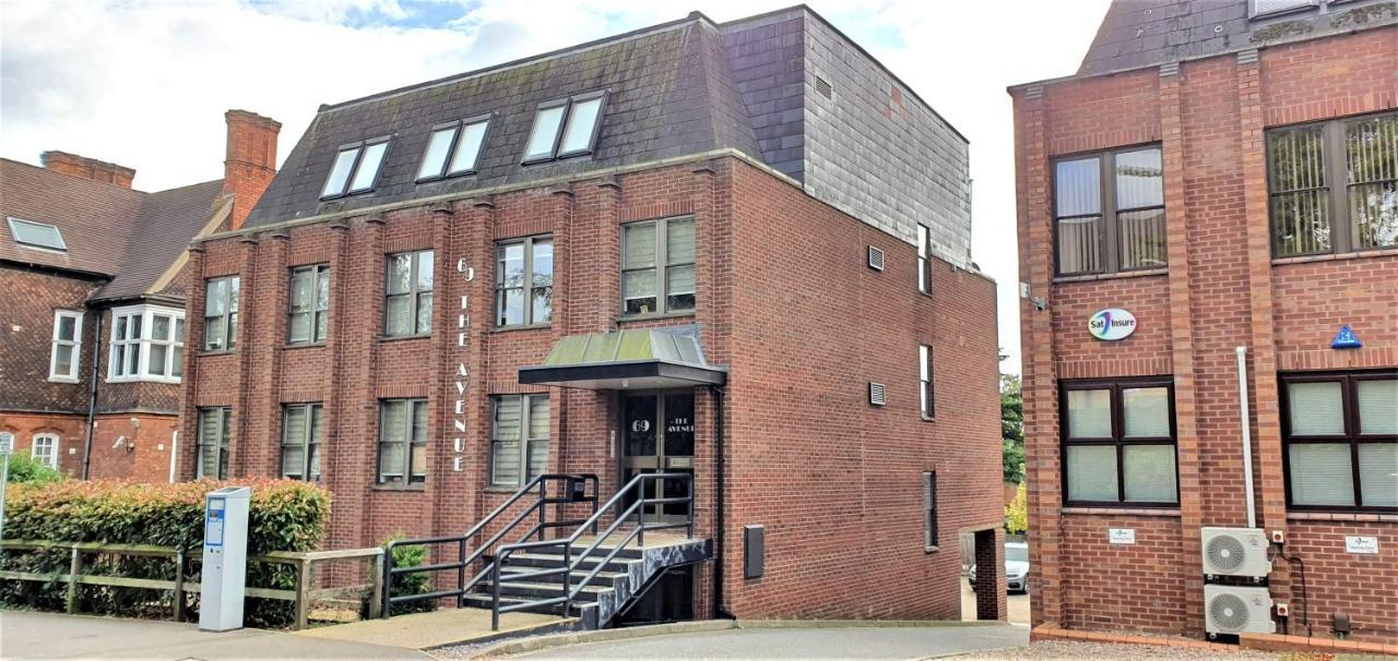 Cliftonville Heights - 2 Bed Home Away From Home Нортхамптън Екстериор снимка